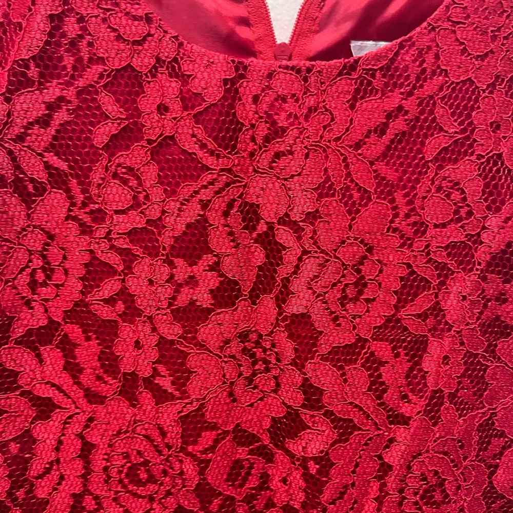 Elegant Red Lace Dress